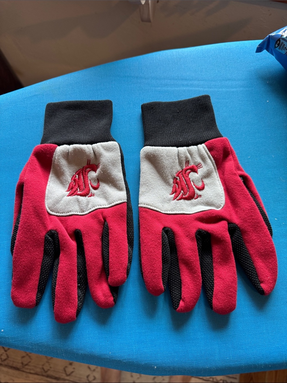 WSU Unisex Gloves Red, White and Black